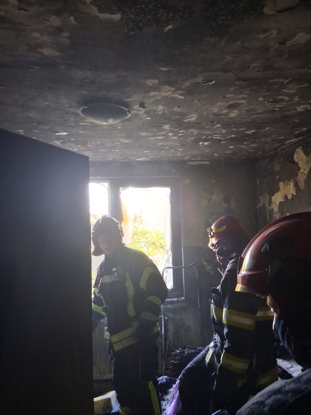 incendiu la un apartament din satumare1.jpg