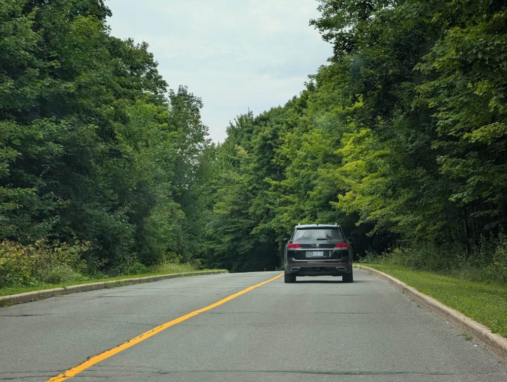 Elementele esențiale ale siguranței auto pe timp de vară - ce trebuie să știi ca șofer responsabil