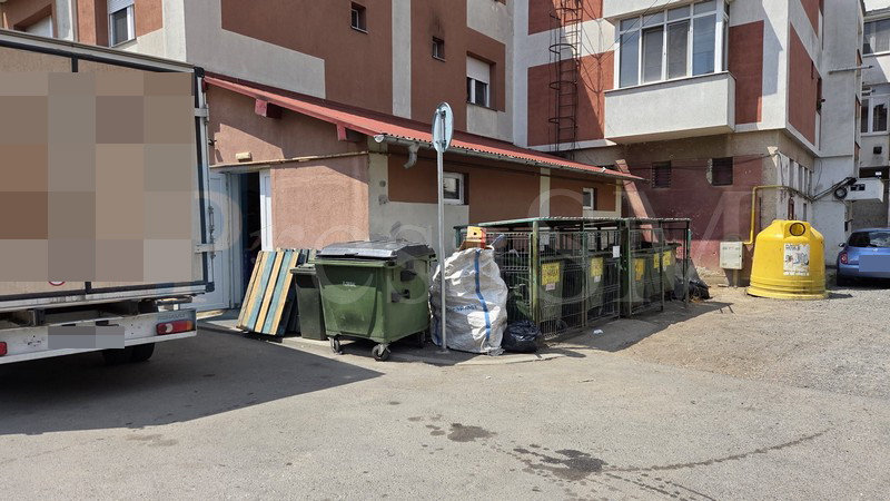 Crimă Satu Mare 14 mai lumânări8.jpg