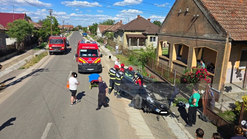 ACCIDENT MASINA IN SANT BOGHIS (8).jpg