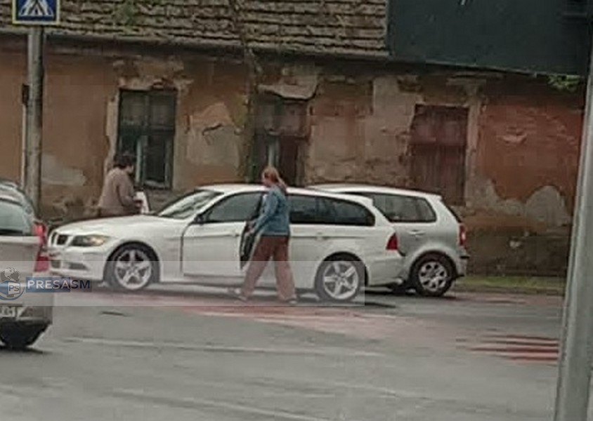 accident bulevardul unirii satu mare  (1).jpg