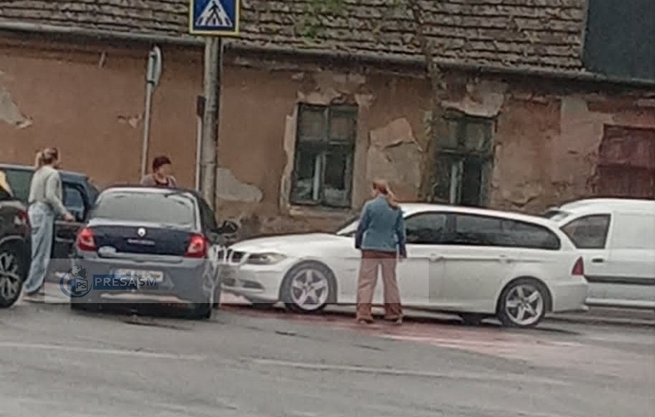accident bulevardul unirii satu mare  (3).jpg