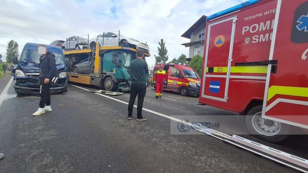 accident camion tir microbuz duba smurd (2).jpg
