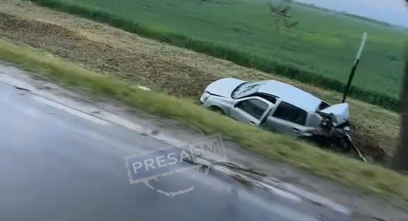 VIDEO. Un șofer a ajuns cu mașina în șanț, între Odoreu și Satu Mare