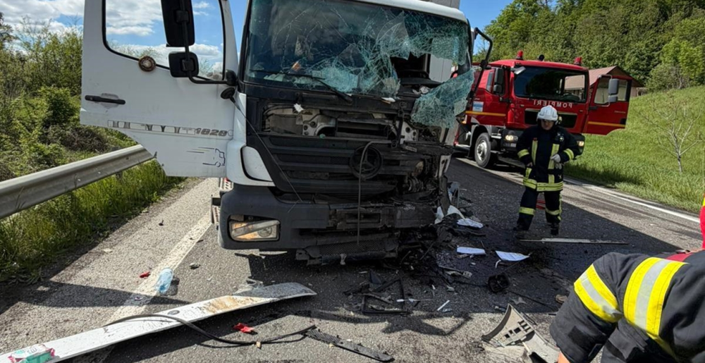 camion accident frontal.png