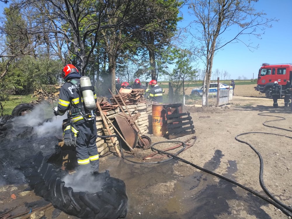 incendiu dara satu mare.jpg
