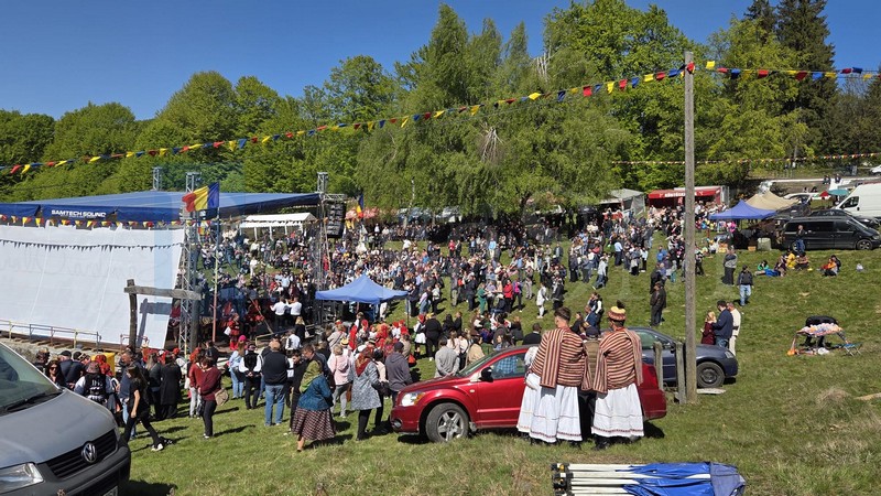meșteri populari sambra oilor2.jpg