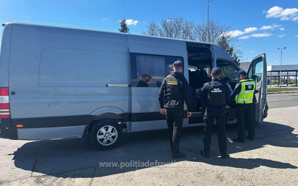 FOTO/VIDEO. Acțiune de amploare a polițiștilor în zona frontierei cu Ungaria. Le-a stricat sărbătoarea unor șoferi