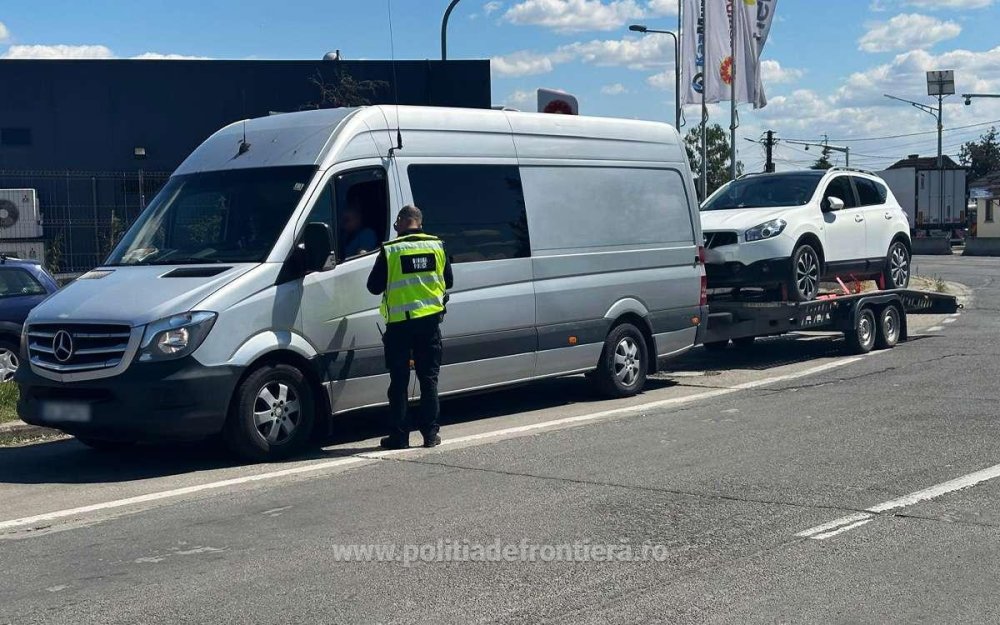 politia de frontoera politia filtru  filtre autoutilitara duba (4).jpg