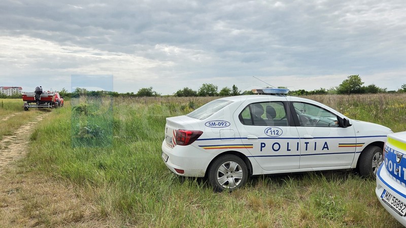 FOTO/VIDEO. Intervenție de urgență în județul Satu Mare. Persoană posibil înecată într-o baltă