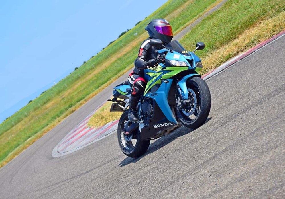 samuela rigo moto (2).jpeg