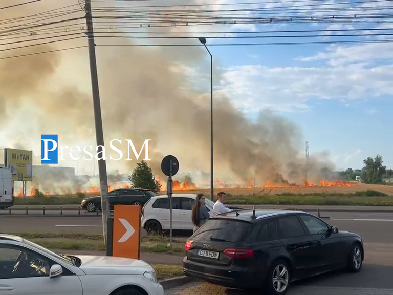 Incendiu la Auchan (3).jpg