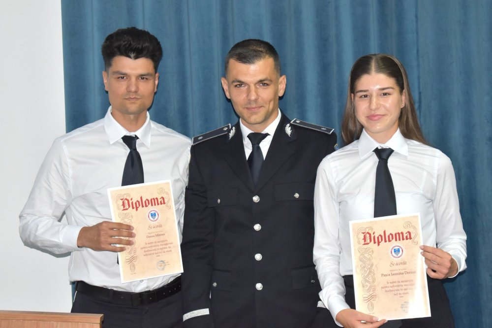 FOTO. Excelență la uniformă! Sătmăreanca Denisa Pașca, în topul absolvenților Școlii de Agenți de Poliție