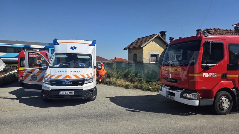 acccident feroviar masina lovita de tren balta blonda6.jpg