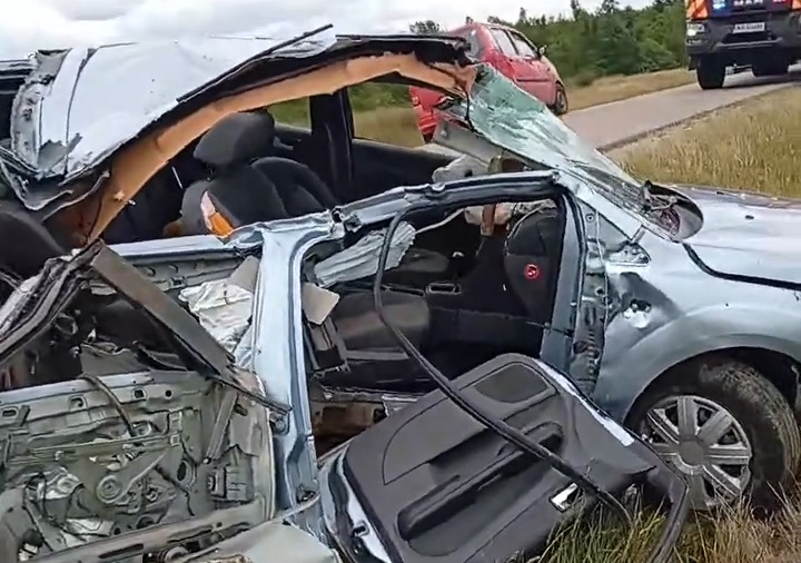 accident masina descarcerare (1).jpg