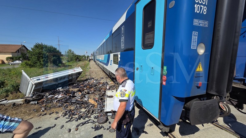accident masina tren1.jpg