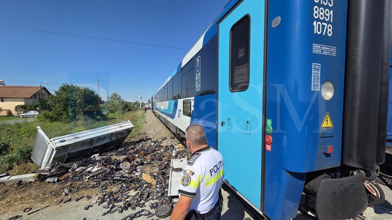 accident masina tren3.jpg
