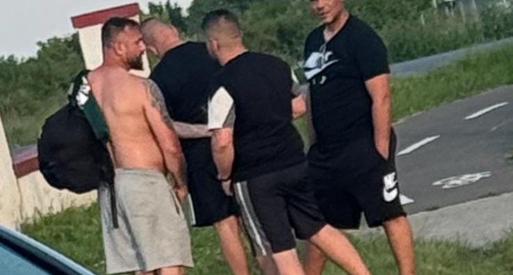 FOTO. Scandal la Aquastar Satu Mare. Un avocat a sunat la 112 după ce era să fie bătut de patru indivizi