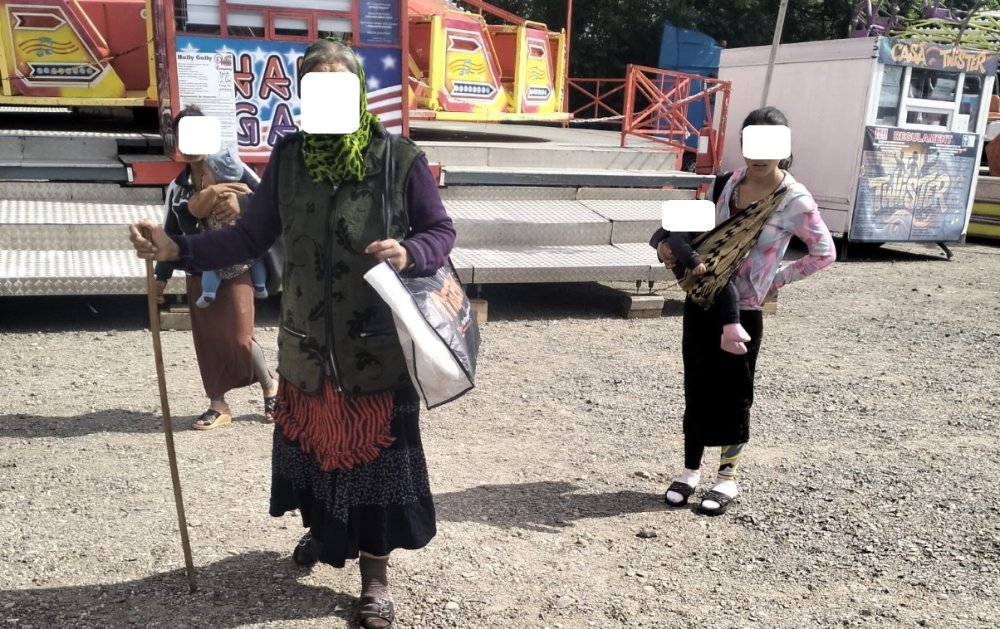 cersetori in satu mare cersetorie politia locala (4).jpeg