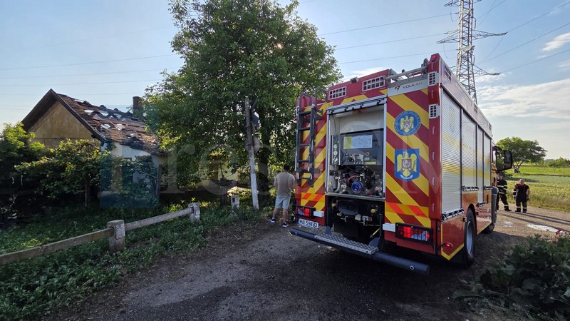incendiu satu mare pompieri vara.jpg
