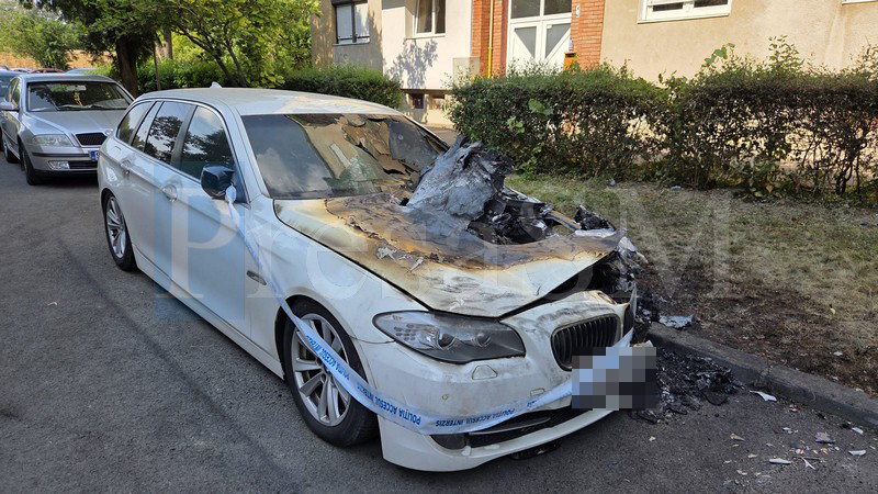masina incendiata3.jpg