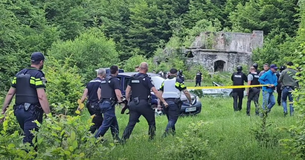 FOTO/VIDEO. Incident teribil în țară. Bărbat reținut după ce a tras asupra fostei iubite și a familiei acesteia
