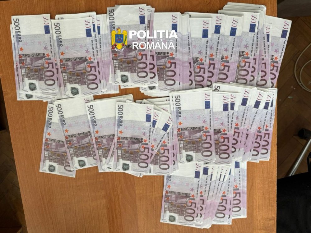 FOTO. Au venit la Satu Mare să schimbe euro falși. Prinși în flagrant de polițiștii sătmăreni. Mascații le-au bătut la ușă