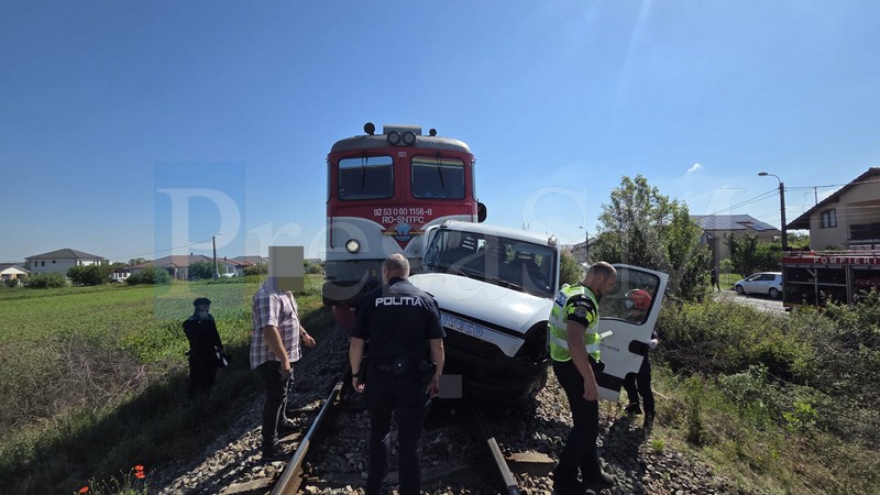 tren autoutilitară2.jpg