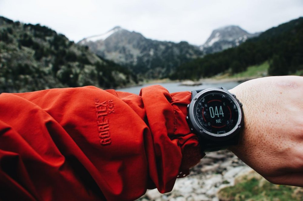 Garmin Forerunner sau Fenix: ce nu îți spune nicio comparație standard