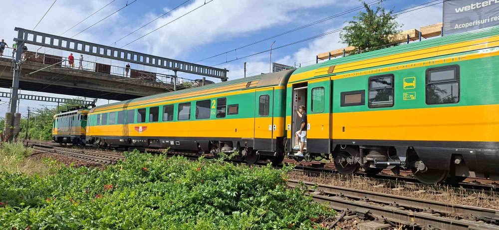 TREN TRAGEDIE ACCIDENT FEROVIAR (2).jpg
