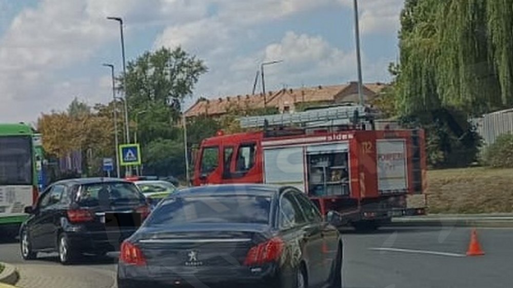 accident pe drumul botizului politia pompieri (1).jpg