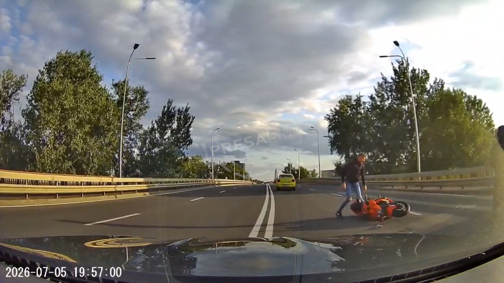 accident podul decebal motociclist (8).jpg