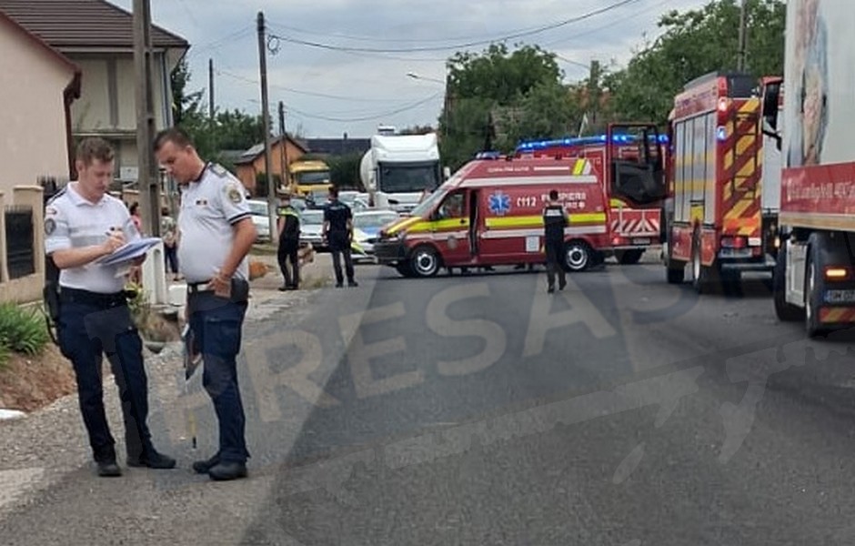 accident politia ambulanta pompieri.jpg