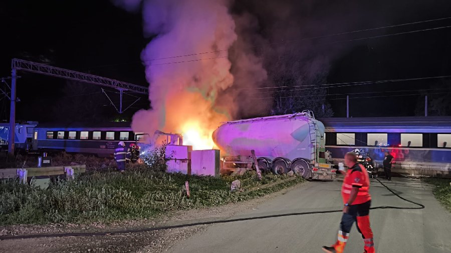 accident tren foc cisterna.jpeg
