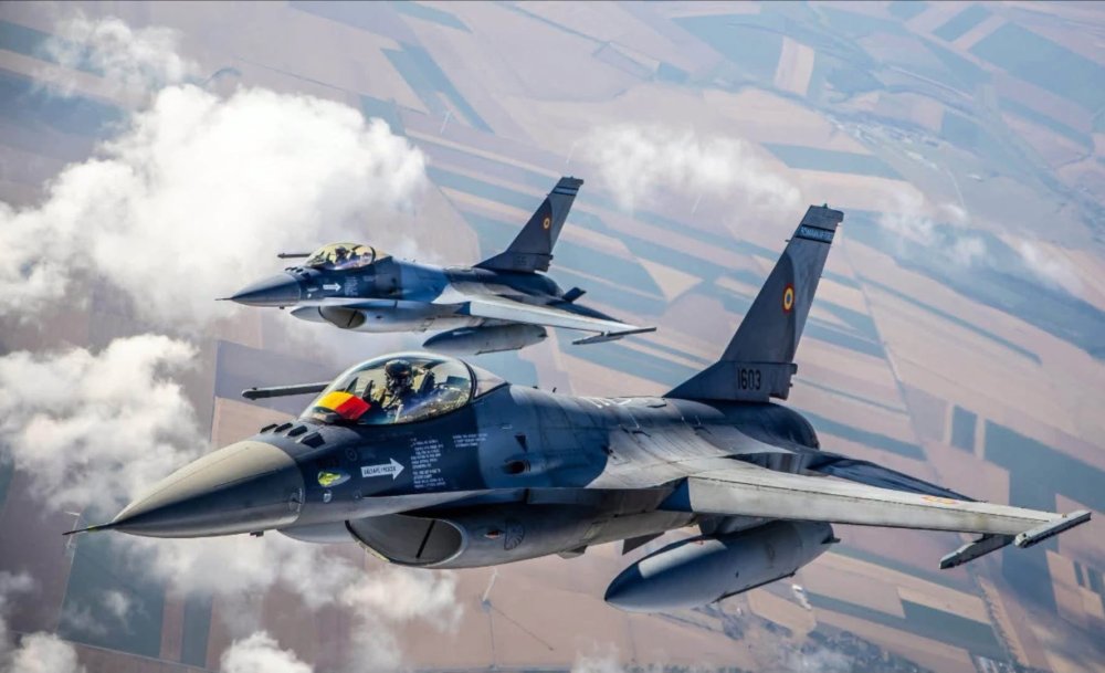 A treia dronă doborâtă în trei zile de Armata Română. Un F-16 a neutralizat un aparat fără pilot deasupra Mării Negre