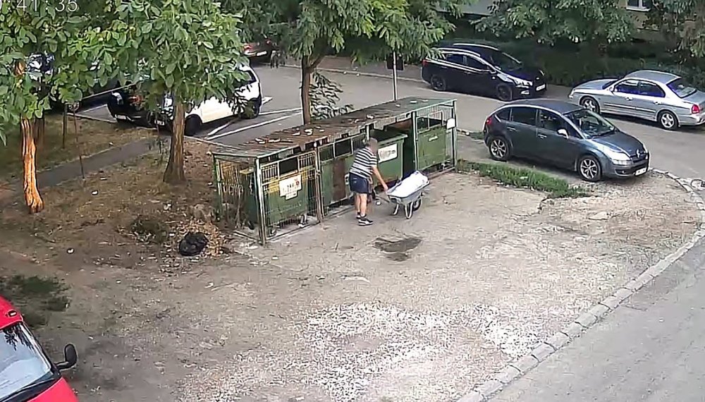 depozitare ilegala gunoi12.jpg