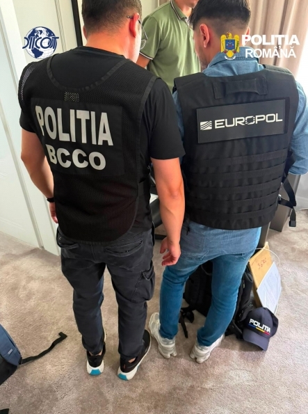 diicot perchezitii vâlcea8.jpeg
