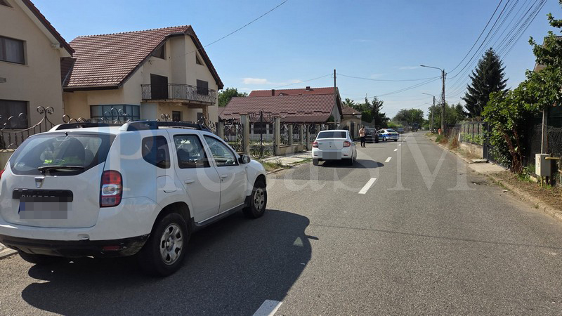 FOTO. Poliția Satu Mare explică: un șofer beat, cu cuțit asupra lui, a amenințat polițiștii. Trupele speciale l-au imobilizat