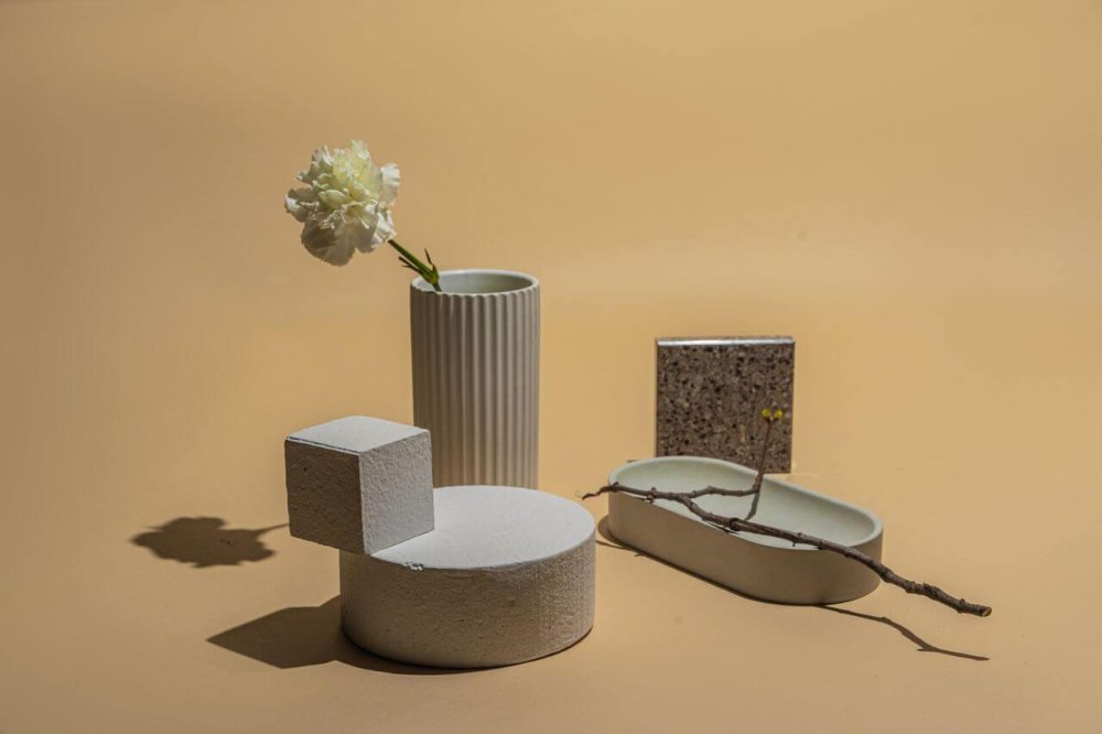 Obiectele decorative care dau profunzime unui spațiu - cum alegi textura potrivită