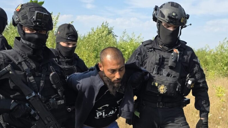 FOTO. Fugarul de la Penitenciarul Baia Mare a fost prins. Unde l-au găsit mascații