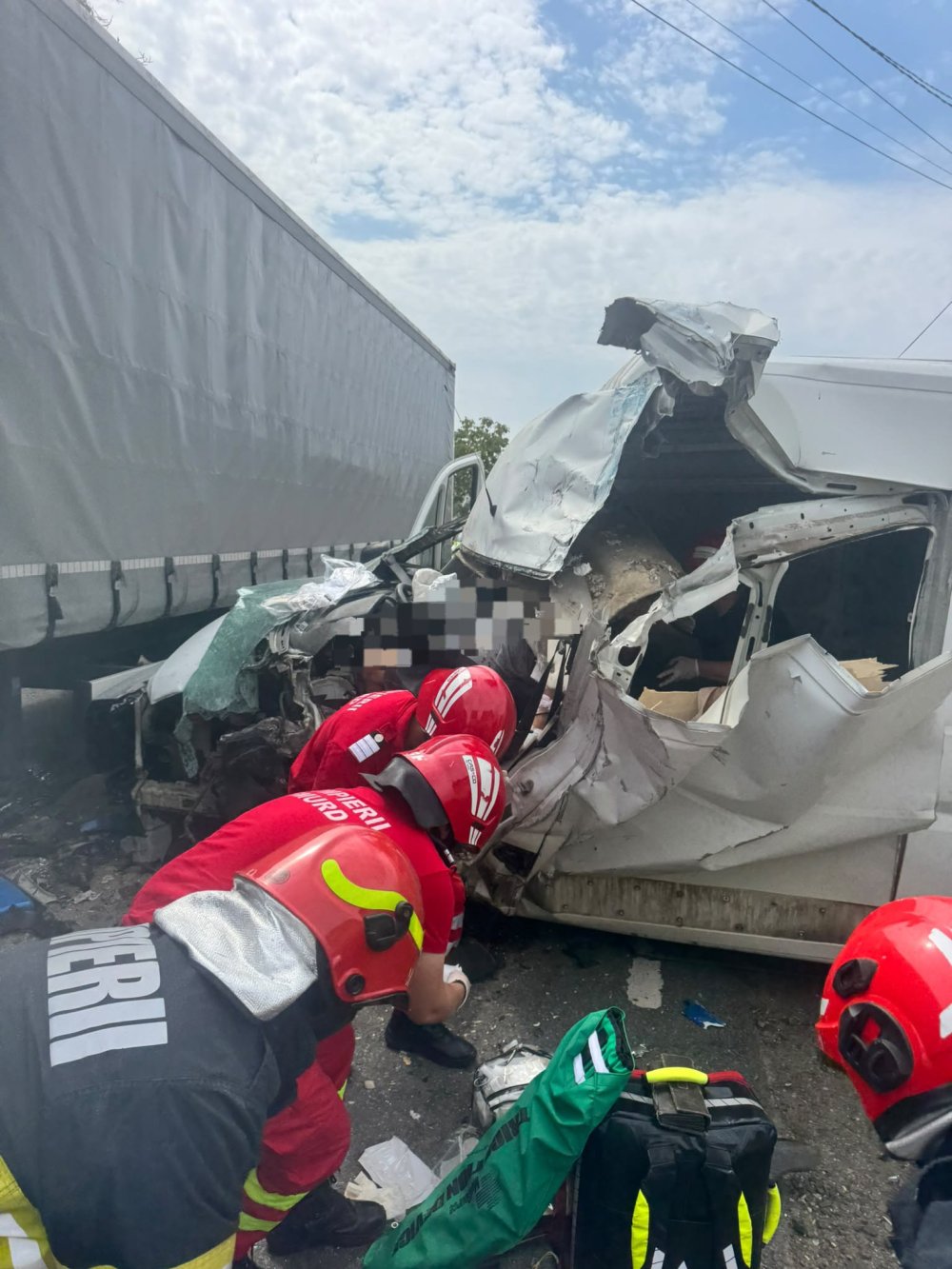 accident huta certeze camion.jpg