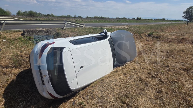 accident masina in sant vara.jpg