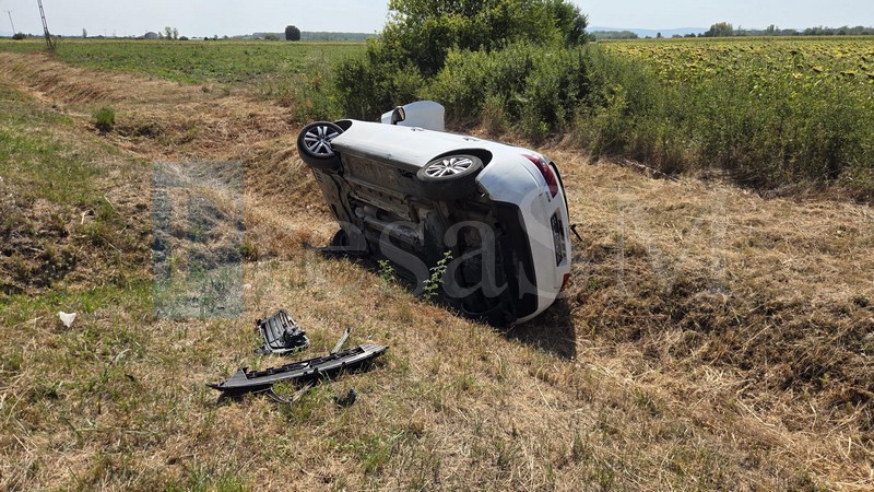 accident masina in sant vara11.jpg