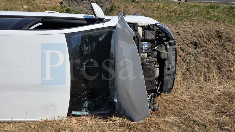accident masina in sant vara4.jpg