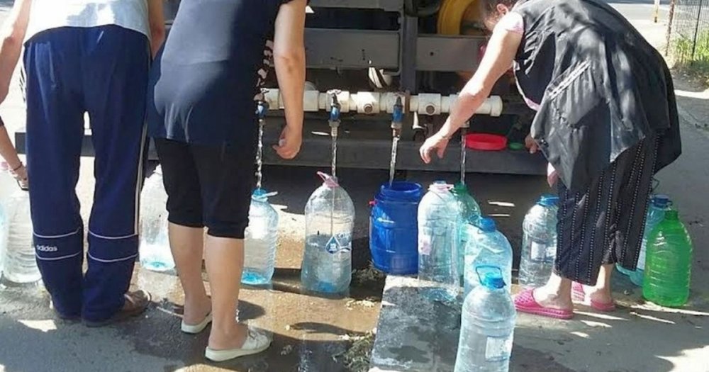 Probleme cu apa potabilă în șapte localități din Satu Mare. În două zone, apa este adusă cu cisterna