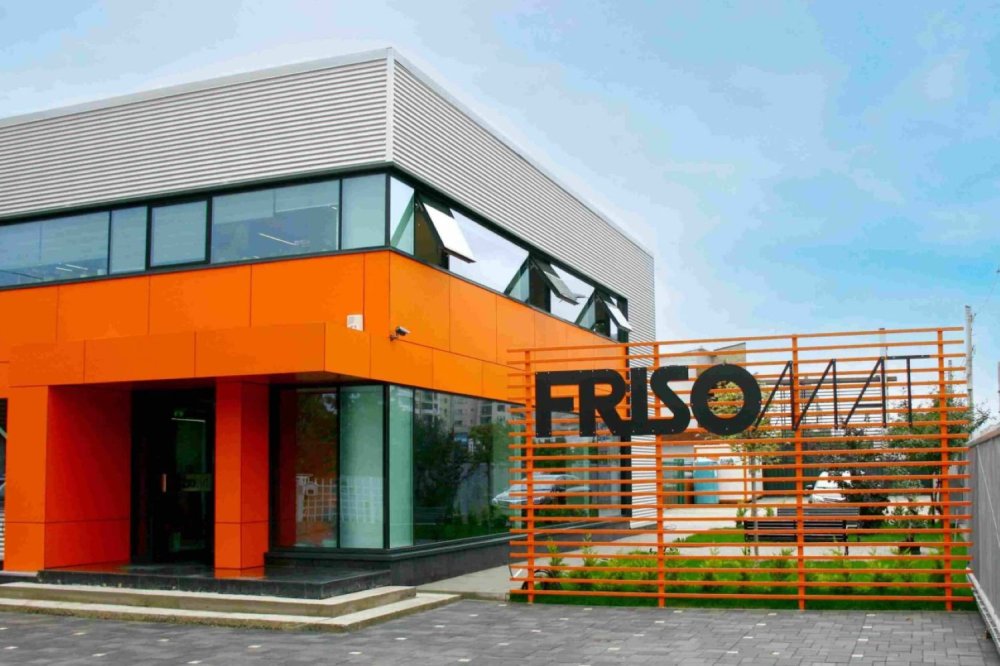 Frisomat sărbătorește 30 de ani de construcții metalice în România