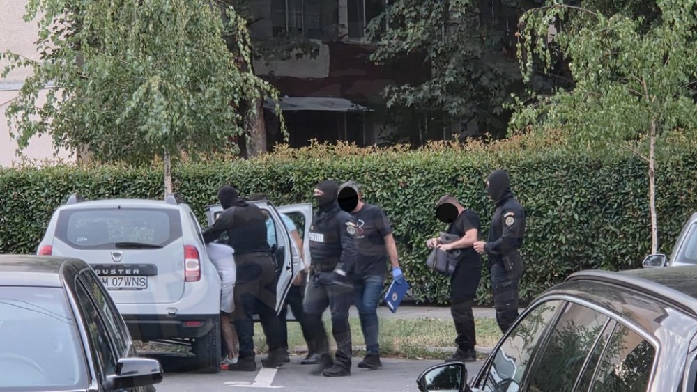 politia mascatiretinut  satu mare (5).jpg