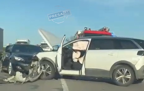 ACCIDENT FRONTAL DRUMUL CAREIULUI (2).jpg