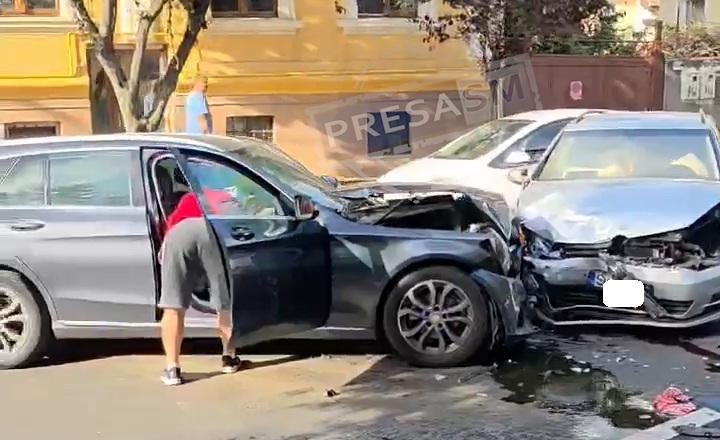 accident strada iuliu maniu (4).jpg