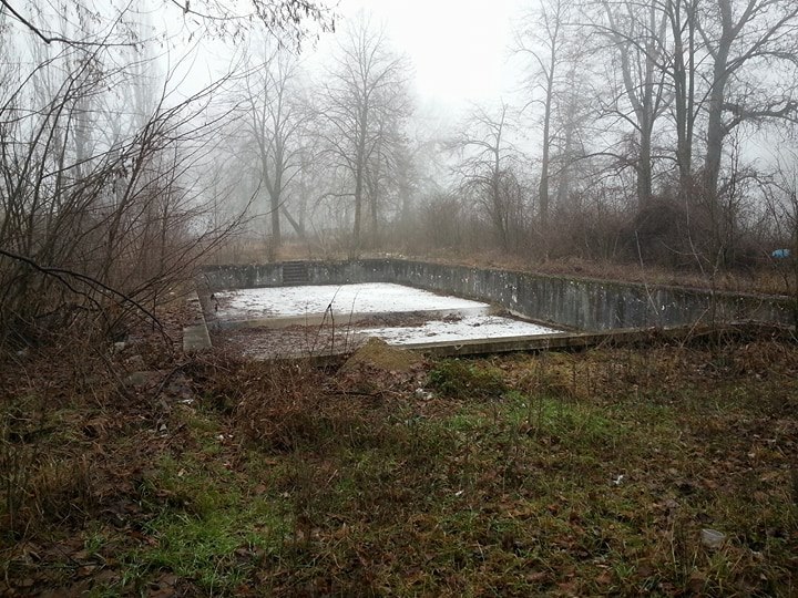 Fotogalerie Decăderea ștrandului Vechi Imagini Triste Dar